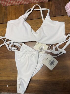 Fabletics Women's White Bikini Set - Bralette Top & Tie-Side Bottoms